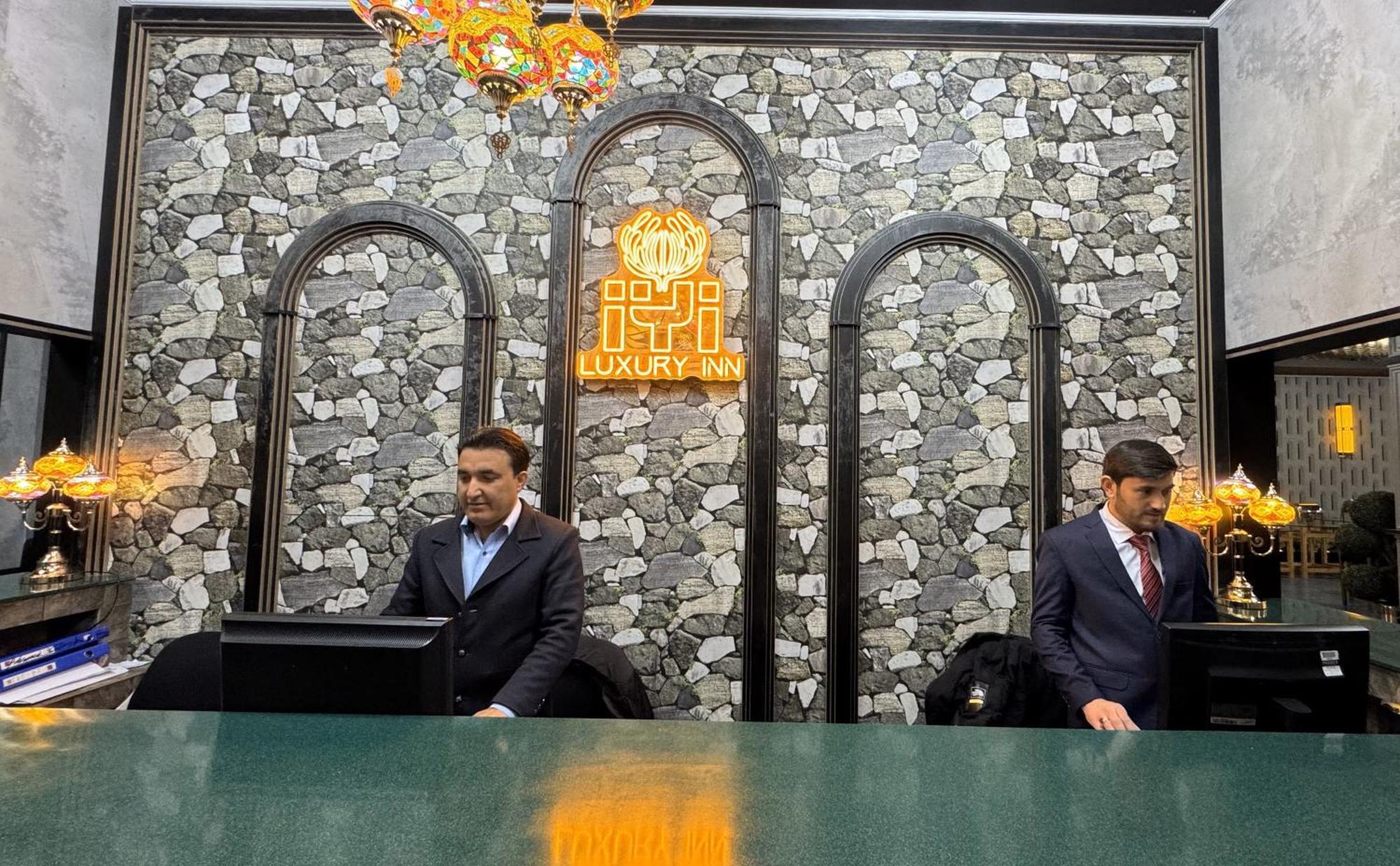 Iyi Luxury Inn Swat Saidu Sharif Zewnętrze zdjęcie