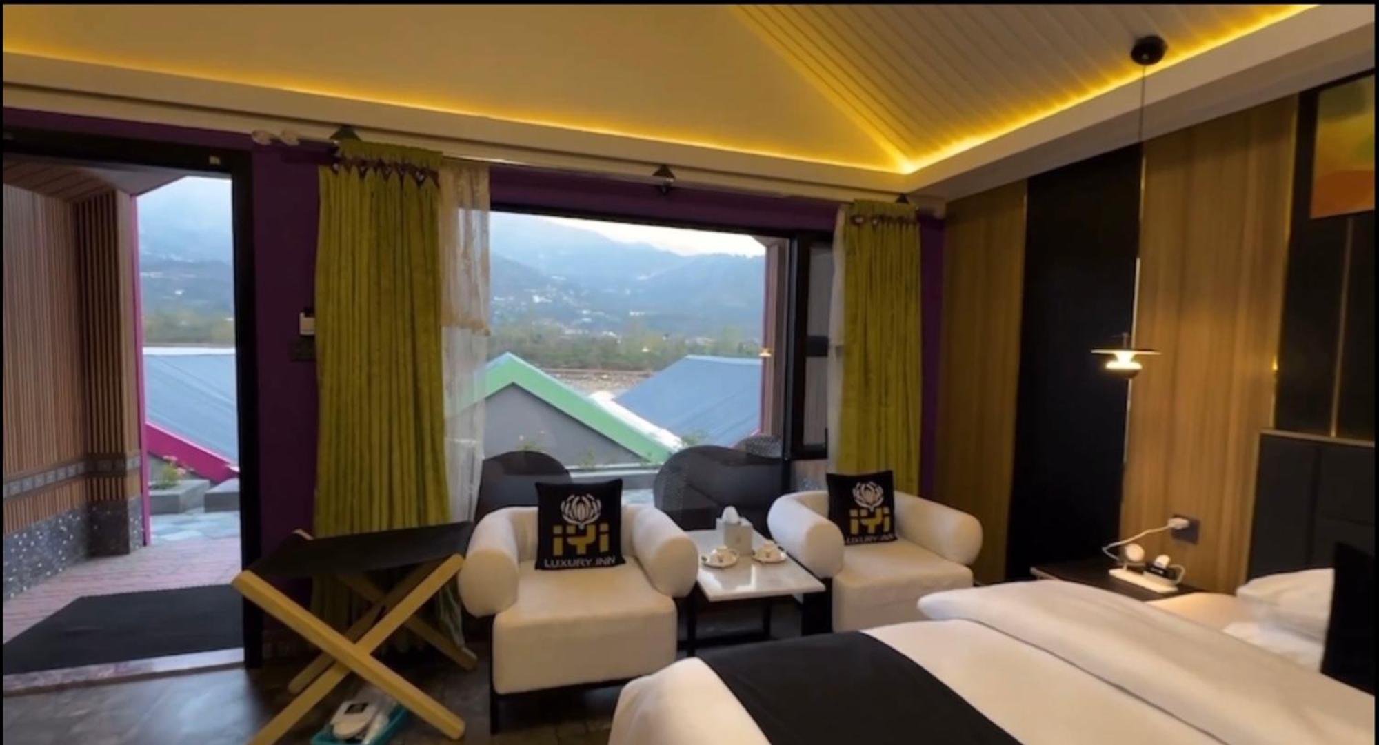 Iyi Luxury Inn Swat Saidu Sharif Zewnętrze zdjęcie